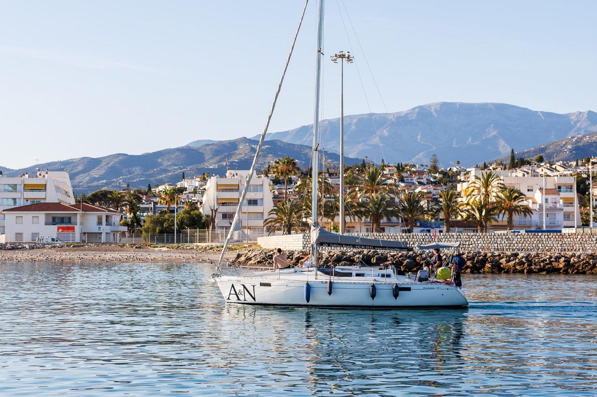 A&N Estudio Plaza, Junto A La Playa, En El Centro Torre Del Mar Εξωτερικό φωτογραφία
